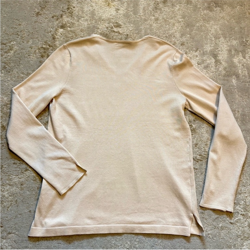 CYC Neutral Minimalist Cream Fine Knit Long Sleeve V Neck Sweater Size Medium - Picture 9 of 13
